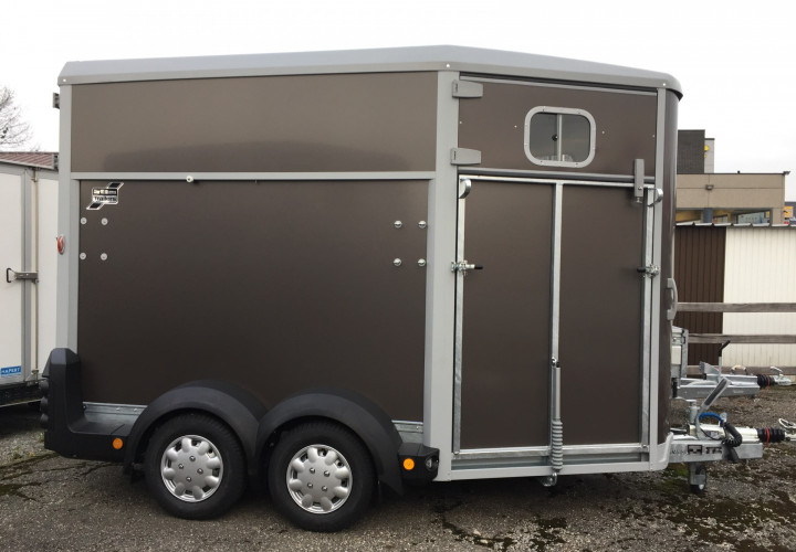 Paardentrailer Ifor Williams HB506